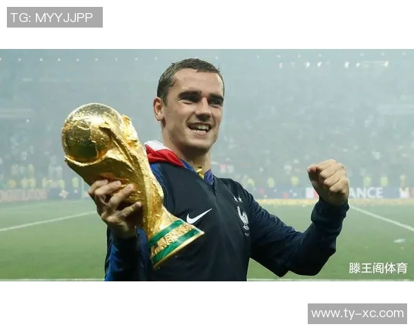 法国足球传奇退役明星的辉煌历程与未来展望